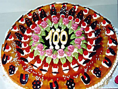 100Jahre Fruchttorte