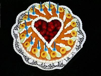 Torte zum Valentinstag